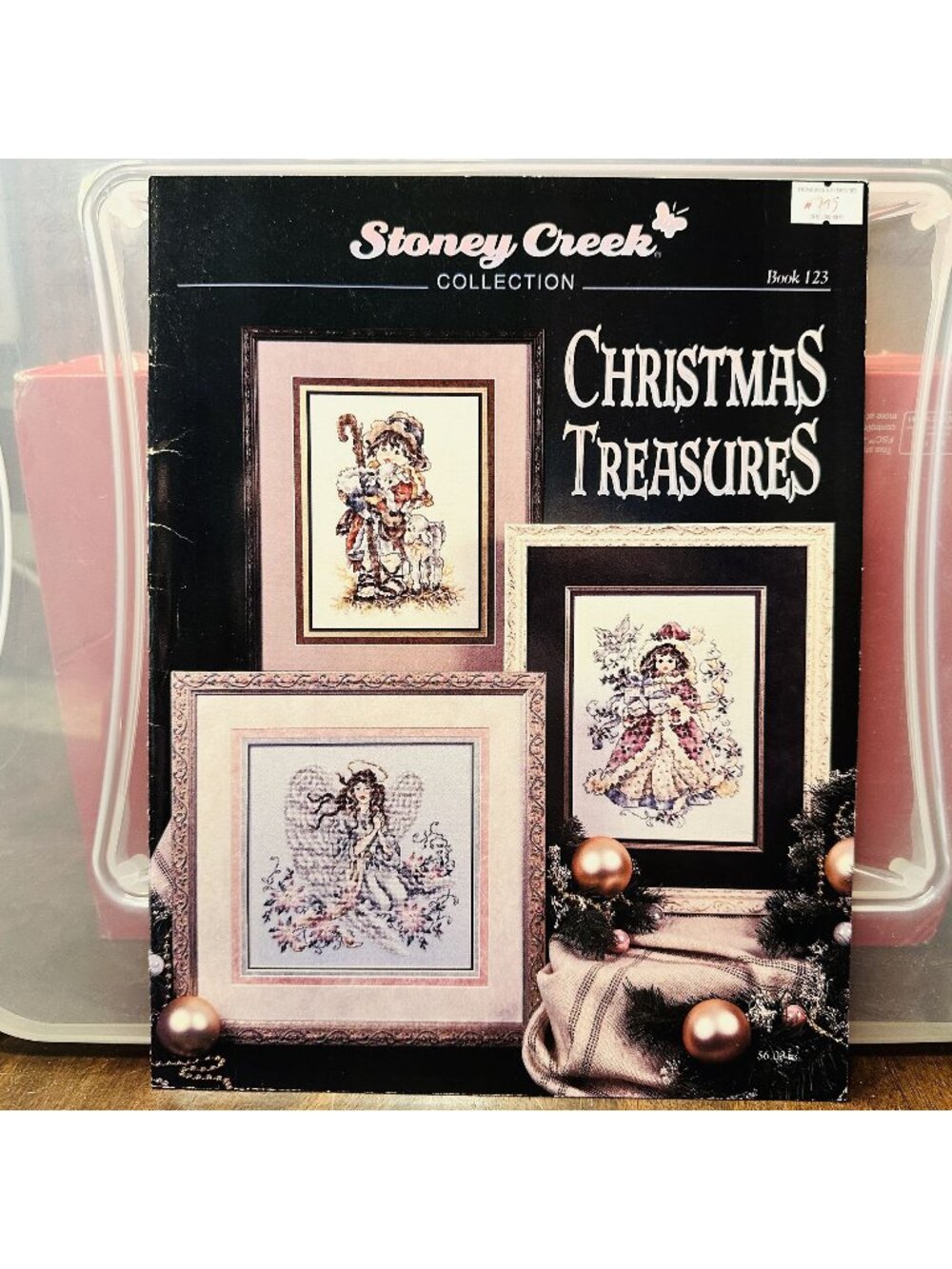 Stoney Creek Christmas Treasures Cross-Stitch Book 123 Holiday Patterns Angels &